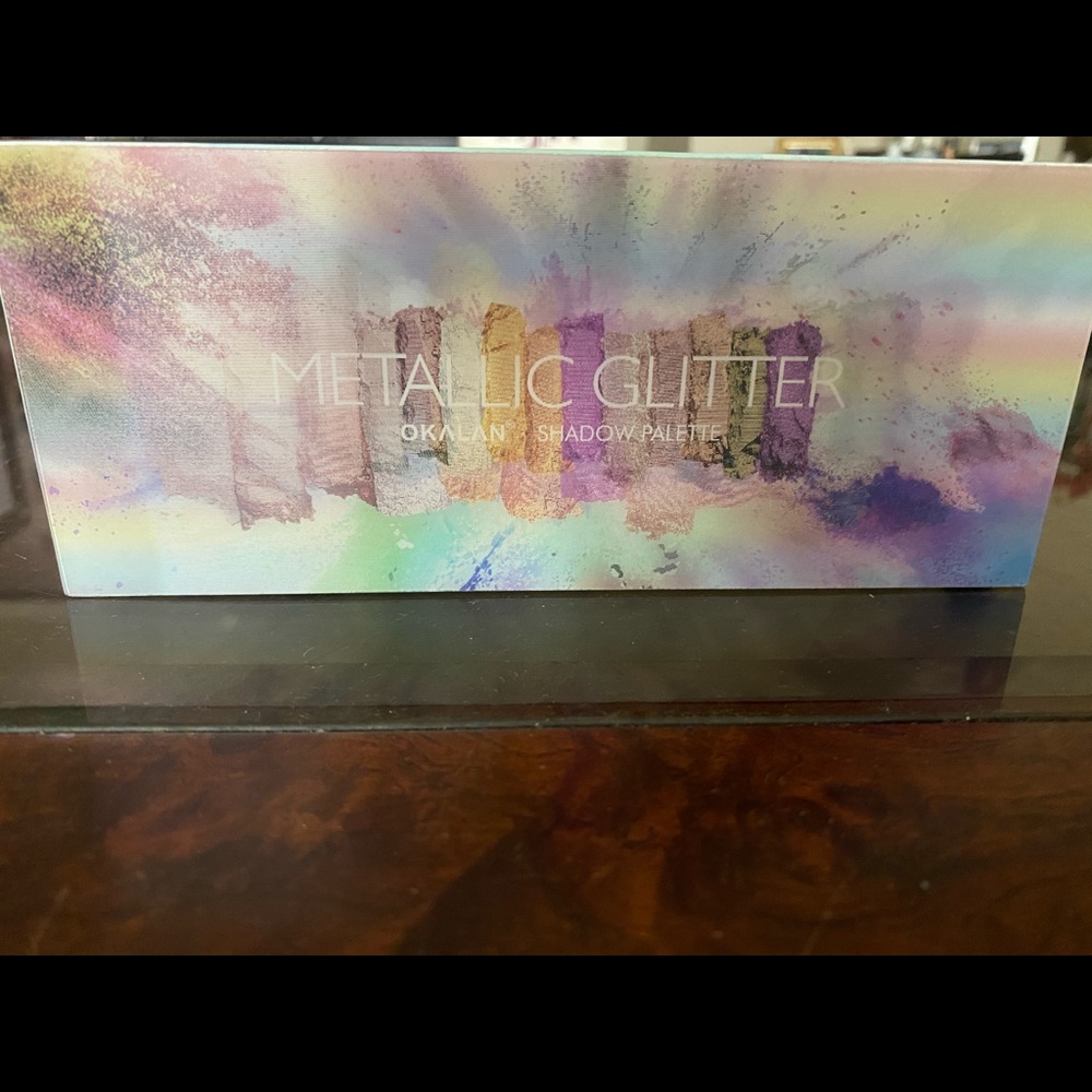 Metallic Glitter Eyeshadow Palette